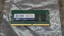 Silicon Power SP002GISFU266WN0 2GB DDR4-2666/PC4-21300 SODIMM 260-Pin CL19 Singl