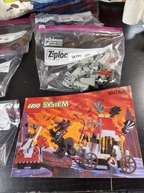 Lego Fright Knights  6047/6099 TRAITOR TRANSPORT W/Instructions Missing 1 Piece