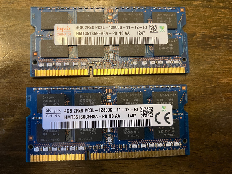 SK Hynix HMT351S6CFR8A 8GB (2x4GB) PC3L-12800S-11-12-F3 Laptop DIMM - Great!