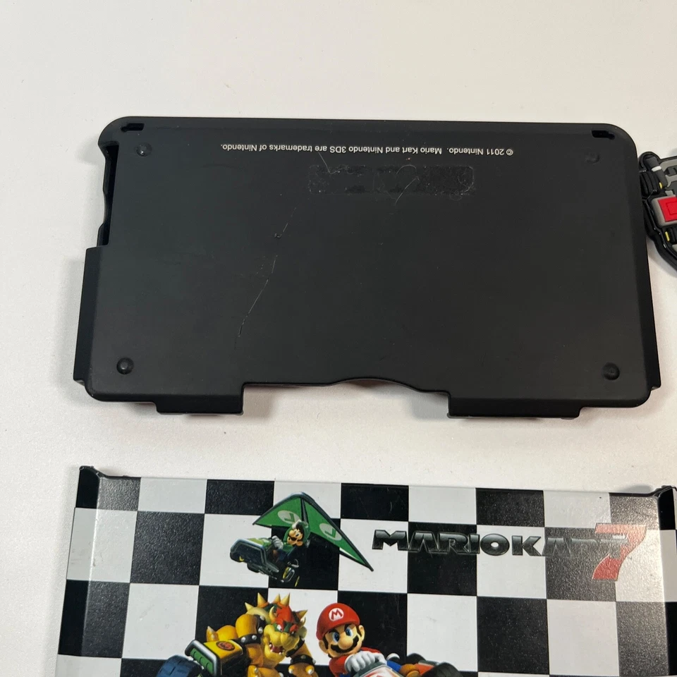 POWER A / Official Nintendo 3DS MarioKart 7 Snap and Play Kit with 3 Stylus - Image 3 of 4