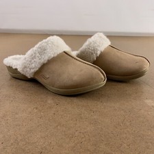 PowerStep Women's Shoe Size 6 Light Brown Fleece Lined Clog Slippers New Flaw