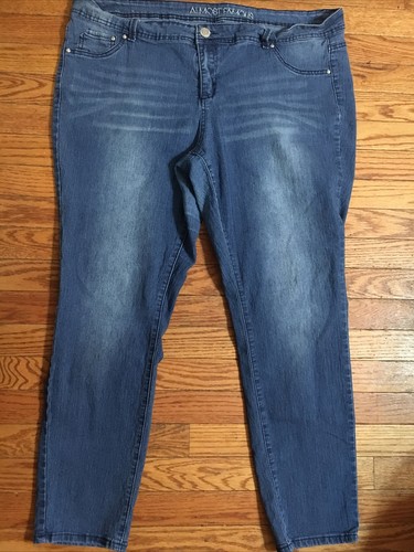 Almost Famous Distressed Straight Jeans 