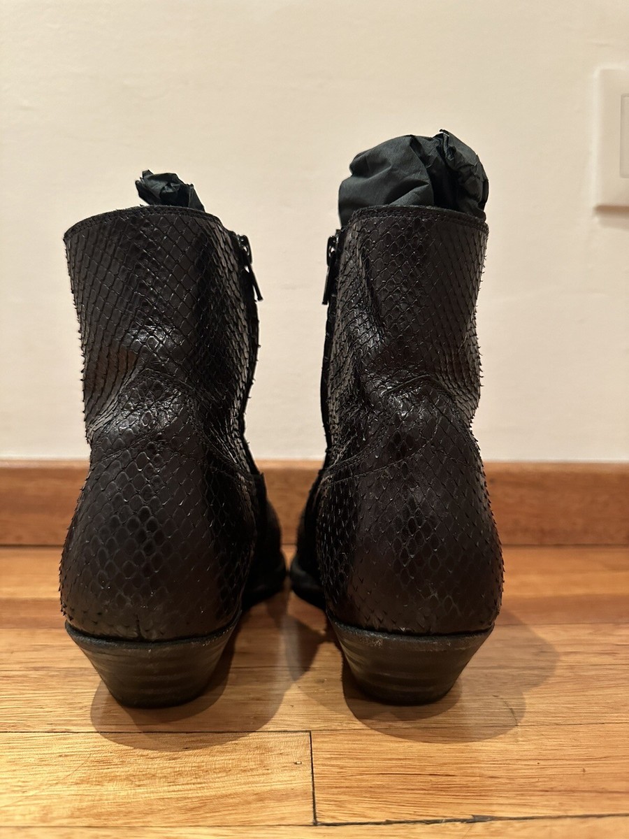 Saint Laurent Hedi Slimane SS15 Python Santiag Boots Black Saint Laurent Hedi Slimane SS15 Python Santiag Boots Black