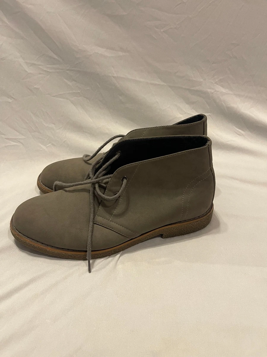 Perry Ellis America Sahara Mens Chukka Shoes 11.5 Casual Brown Suede Lug Sole CLASSIC! Perry Ellis America TAN Suede Desert Chukka Boots  main image 4