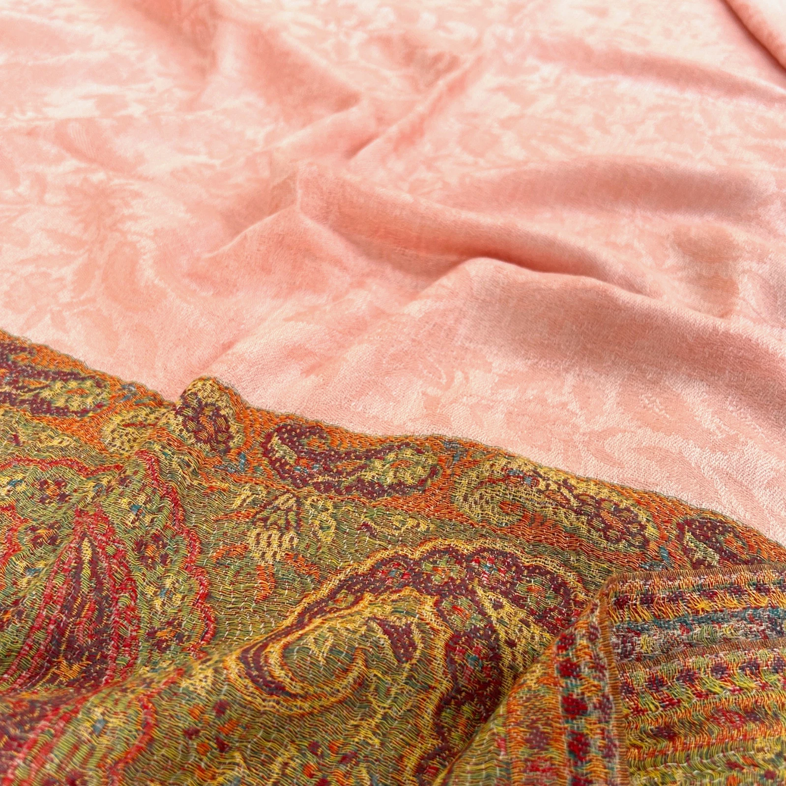 Cashmere Scarf "Samsadh" Handcrafted from Nepal, Light Pashmina Shawl