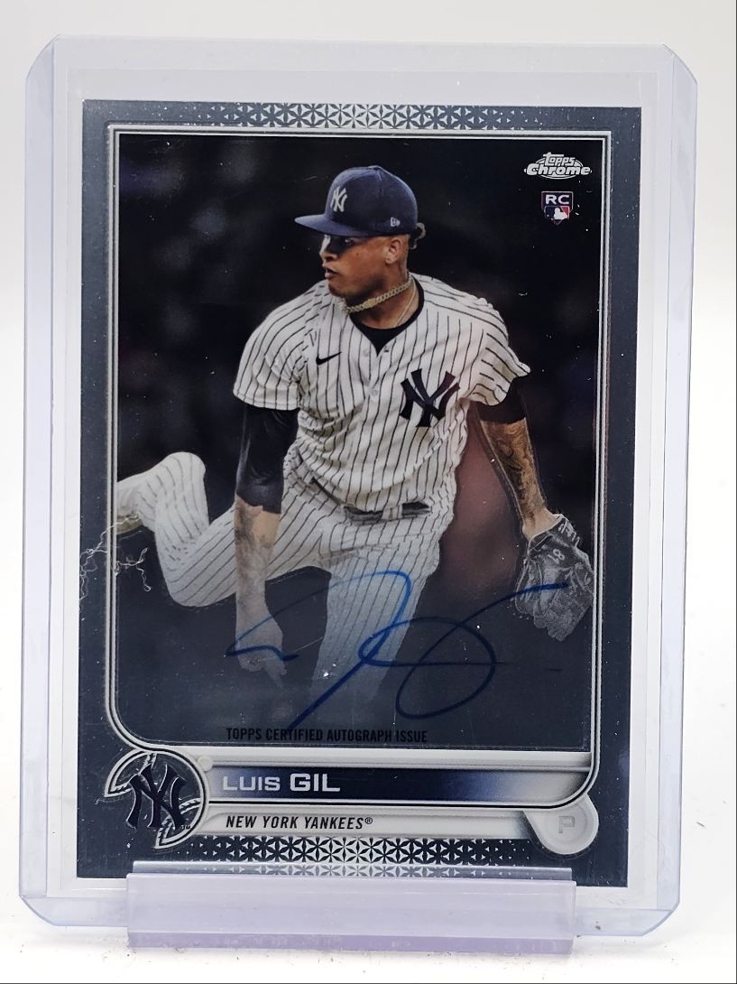 LUIS GIL 2022 TOPPS CHROME ROOKIE AUTOGRAPH YANKEES RC AUTO Q4920