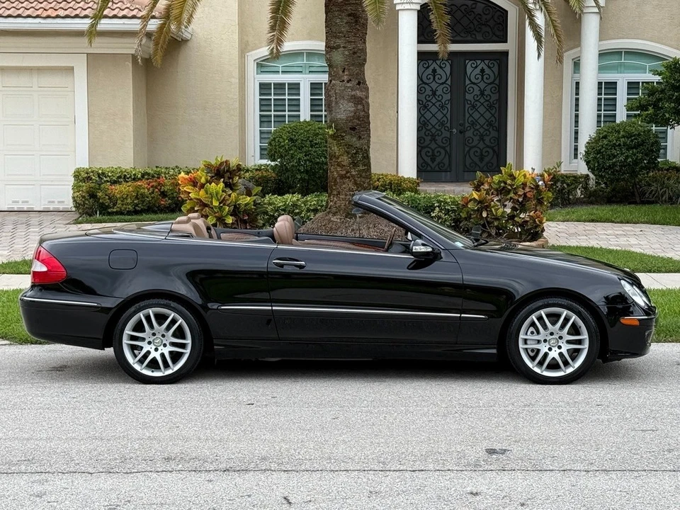 2008 Mercedes-Benz CLK-Class CLK 350 - HEATED SEATS - GORGEOUS COLOR COMBINATION - Image 2 of 4