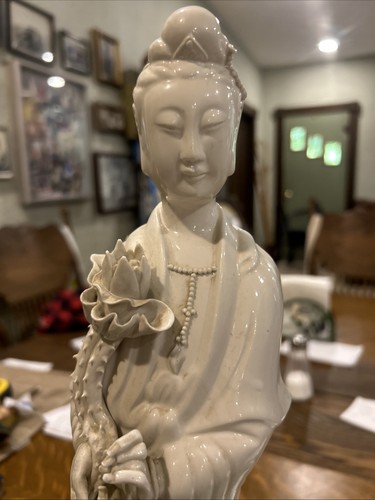 Vintage Wai Ming Chinese Porcelain Statue W/ Stand 16” Tall Blanc De Chine Fig - Picture 2 of 11