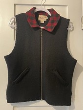 Woolrich 100 Wool Full Zip Black Vest Red Buffalo Plaid Collar Womens Medium 