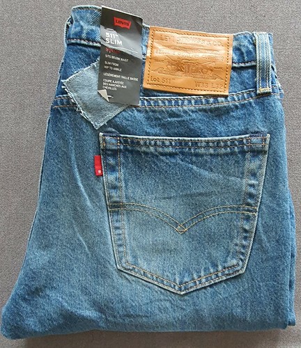 Jeans,\