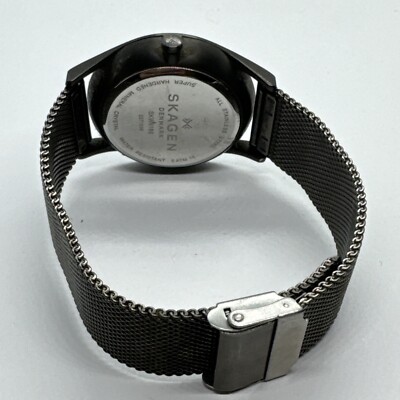 Skagen Holst SKW6180 Women\'s Charcoal Steel Mesh Analog Dial Quartz Watch AEA273 Amazon.com: Skagen Men main image 4
