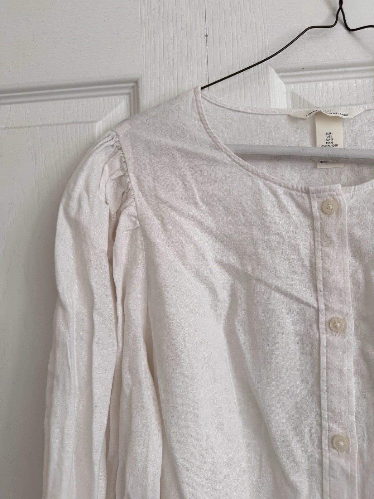 White Button Front Blouse Large Balloon Sleeve Li… - image 3