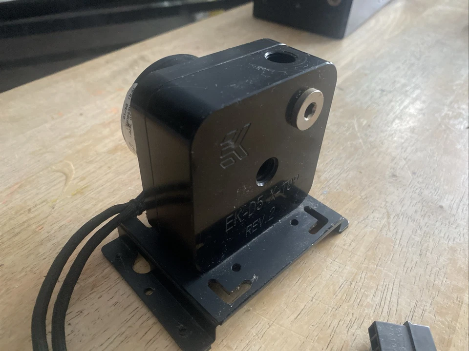 Swiftech D5 MCP655 Pump with EK-D5 X-Top Rev.2 – Water Cooling - Image 2 of 4