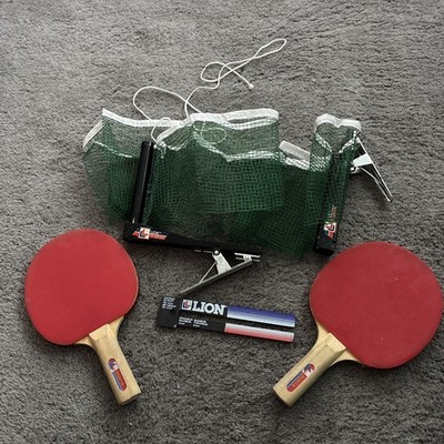 Löwe Tischtennisnetz & Pfosten Set, Schläger 
