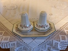Johnson Brothers Eternal Beau Cruet Set on Stand Salt & Pepper Pots & Underplate