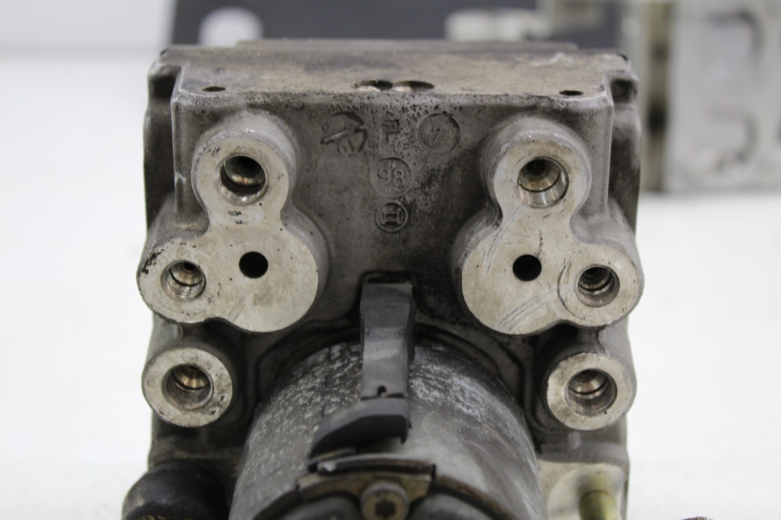 99-01 FERRARI 456 M ANTI BRAKE LOCK SYSTEM ABS PUMP