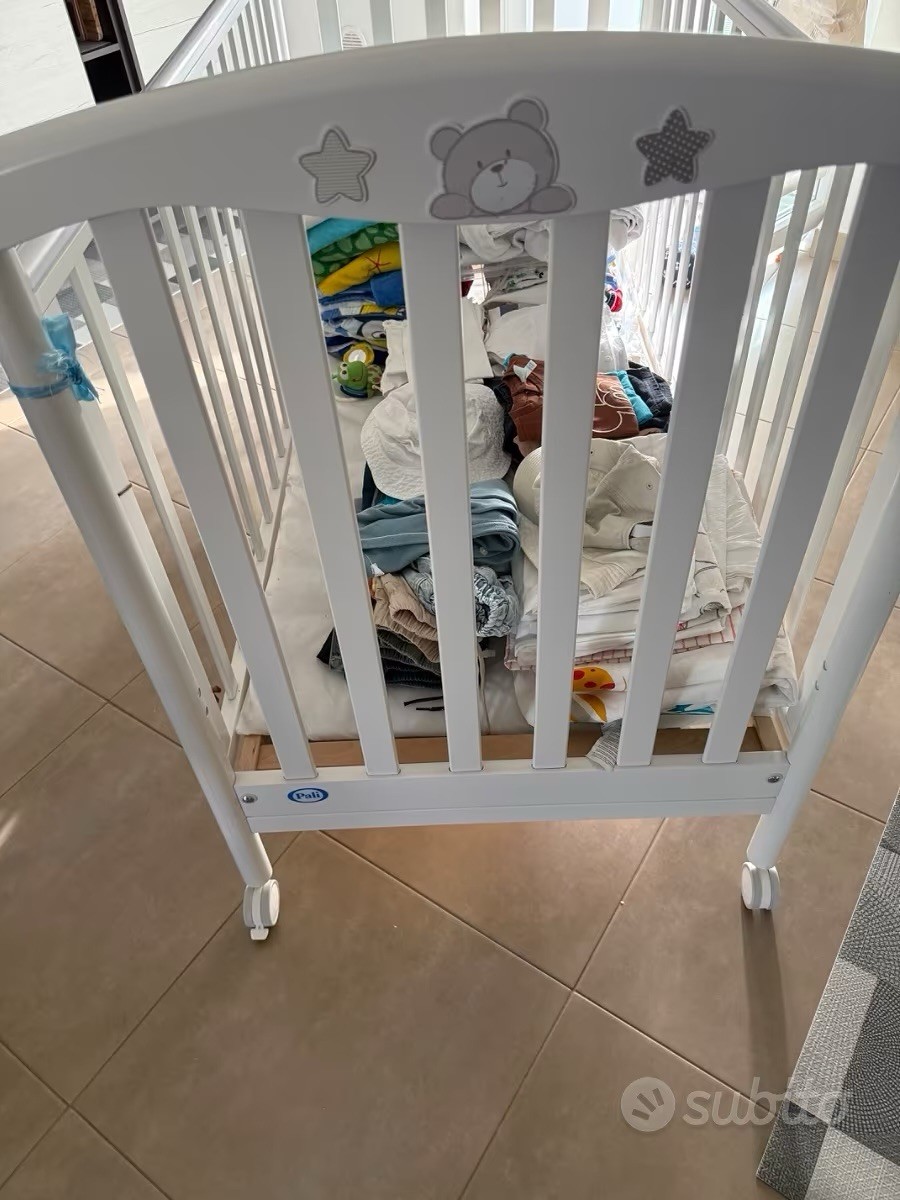 Pali Culla Lettino neonato in legno bianca con ruote, decorazioni orsetto/stelle