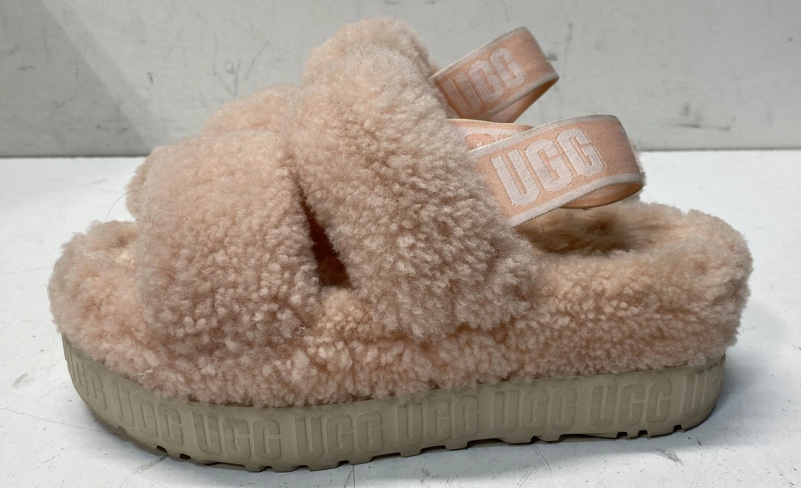 Sandali donna UGG rosa montone slide taglia 6