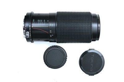 Tokina 80-200mm 1:4 Zoom-Objektiv für Nikon F-Bajonett N/Ai, manueller Focus