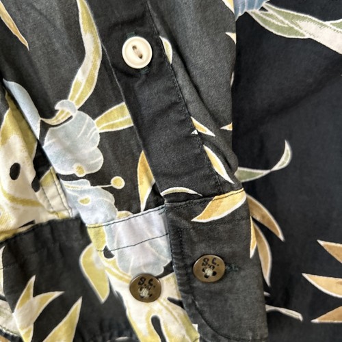 Camicia Scotch & Soda Travelers Island Getaway LS floreale con bottoni media da uomo - Foto 4 di 8