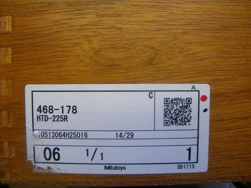 Mitutoyo Digital Three Point Internal Fine Gauge 468-178, 200-225mm, IP65