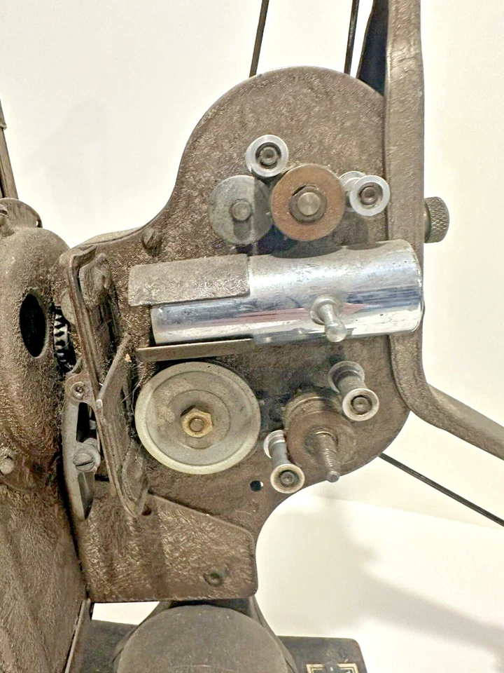 Proyector Keystone 16 mm D-59 de colección RARO Foto 2 de 4