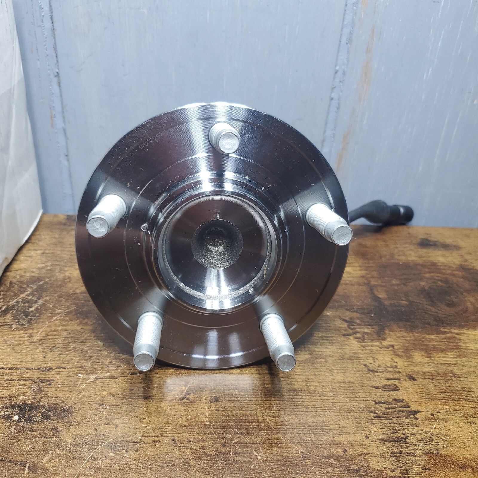 Front Left / Right Wheel Hub Bearing Assembly for Jaguar XF XFR XJ XK