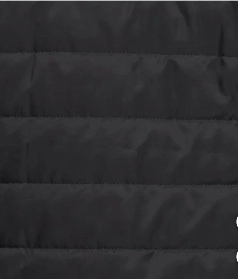 Banana Republic Men’s Quilted Vest - Image 4 of 4