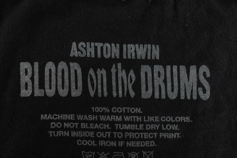 Футболка графическая Ashton Irwin Blood On The Drums размер XL черная хлопковая с коротким рукавом - Изображение 3 из 4