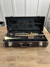 Yamaha Japan YTR 2320 Brass Trumpet W/ Original Case  Jupiter MP FREE SHIP