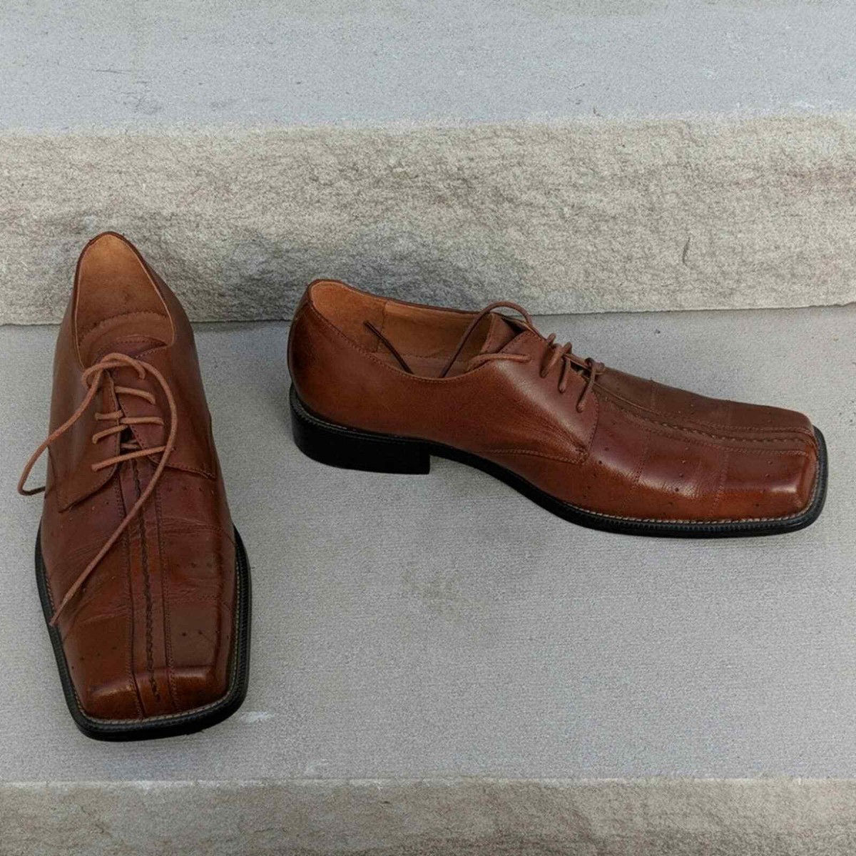 L A Milano Italy men display picture 1