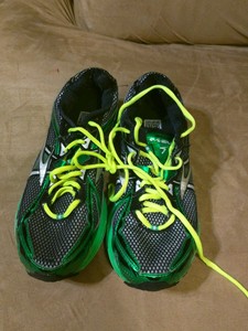 brooks defyance 5 mens green