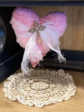 Primitive Heart On A Rusty Spring Country Rustic Cupboard Tucks Easter Cross