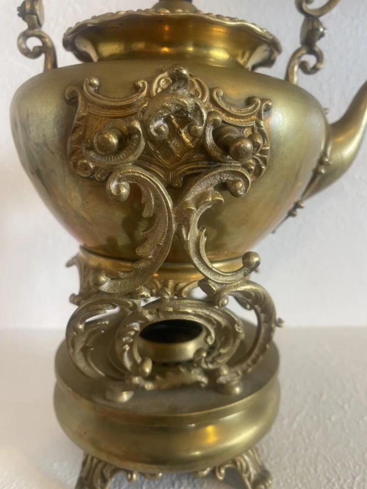 Антикварный латунный наклонный чайник S. STERNAU ~ SS & Co. с подставкой и горелкой Pat 1892 - Изображение 2 из 4
