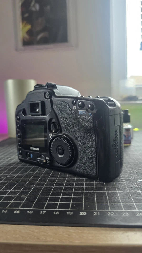 Canon EOS 10D, photo 2 of 5