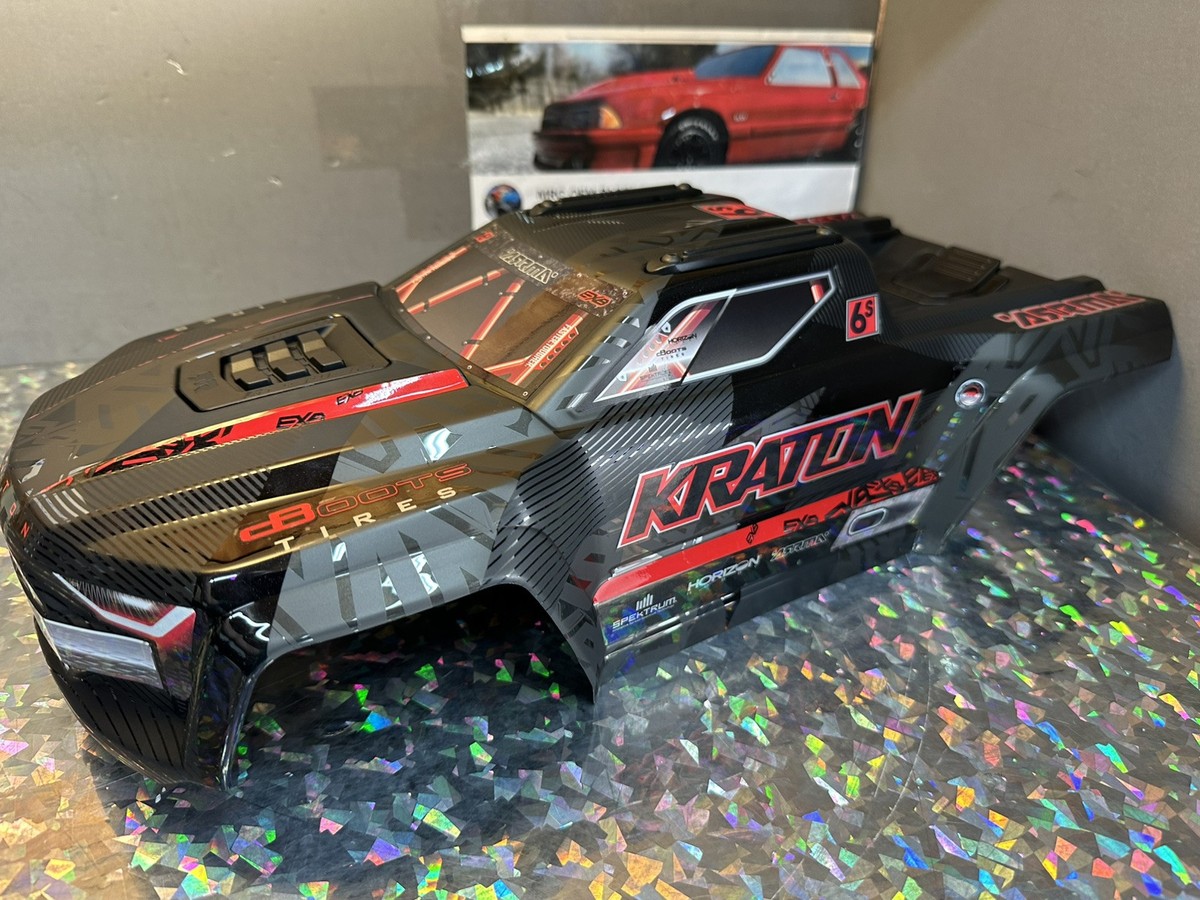 ARRMA KRATON 6S EXB V6 CLIPLESS Painted Trimmed Body Black/Red