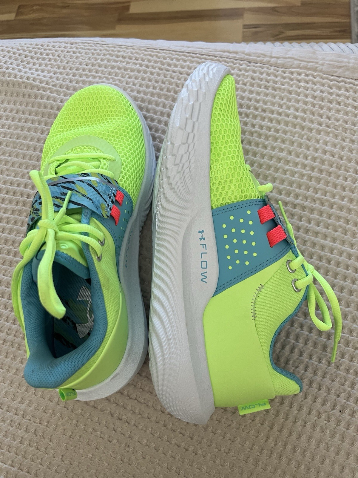 Under Armour Flow FUTR X Men's Basketball Shoes Yellow Blue White Mesh Low Top thumbnail 3