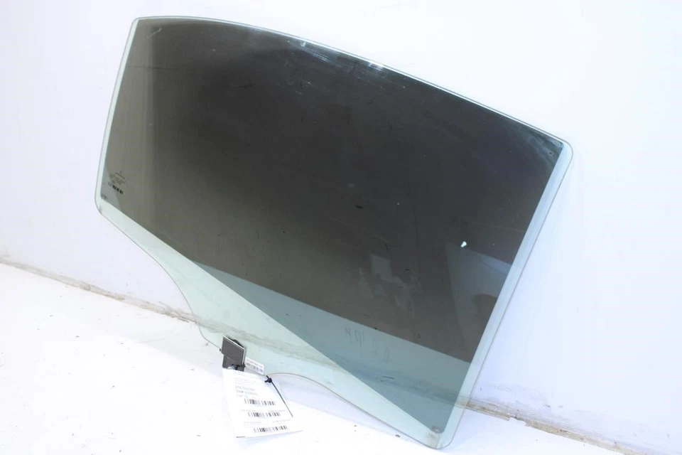 2007-2013 Mercedes-Benz S550 Rear Right Side Door Window Glass 221-730-18-18 OEM - Image 3 of 4