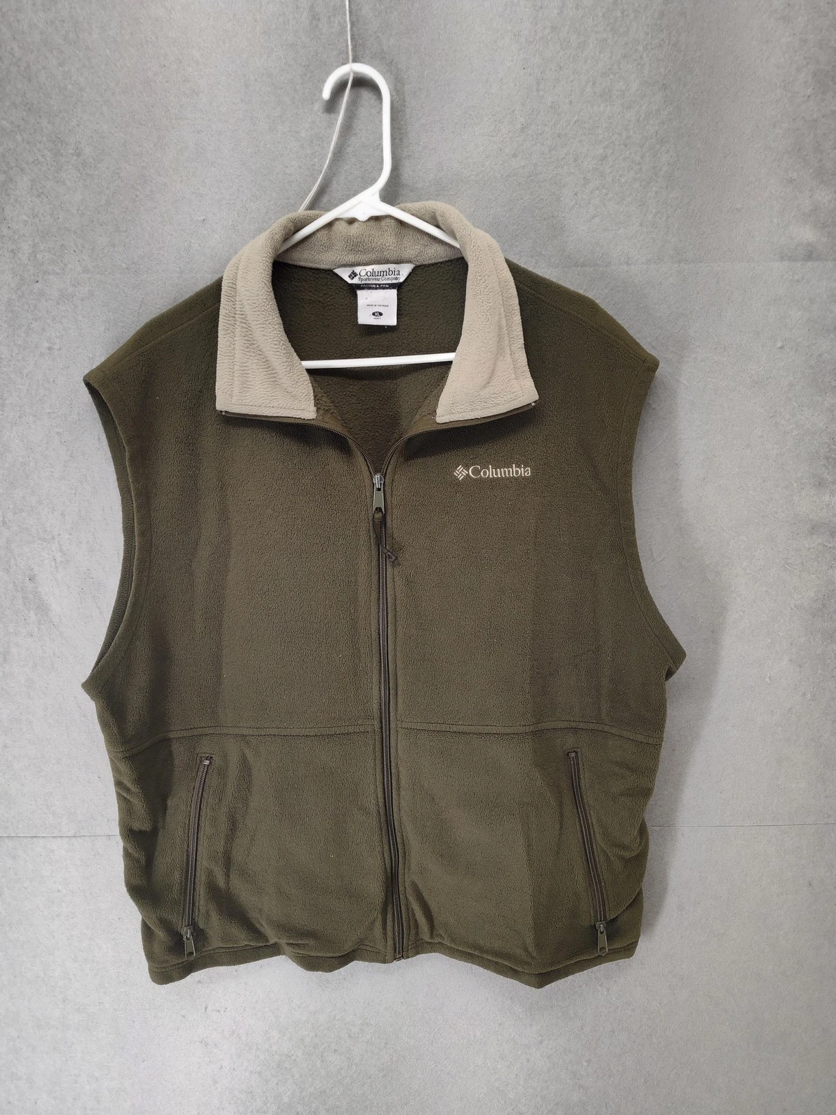 Columbia Vest Mens XL Fleece Full Zip Outdoor Hiking Sleeveless Pockets Jacket