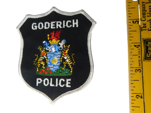 GODERICH POLICE DEPT VINTAGE PATCH SHOULDER CREST ONTARIO CANADA SOUVENIR