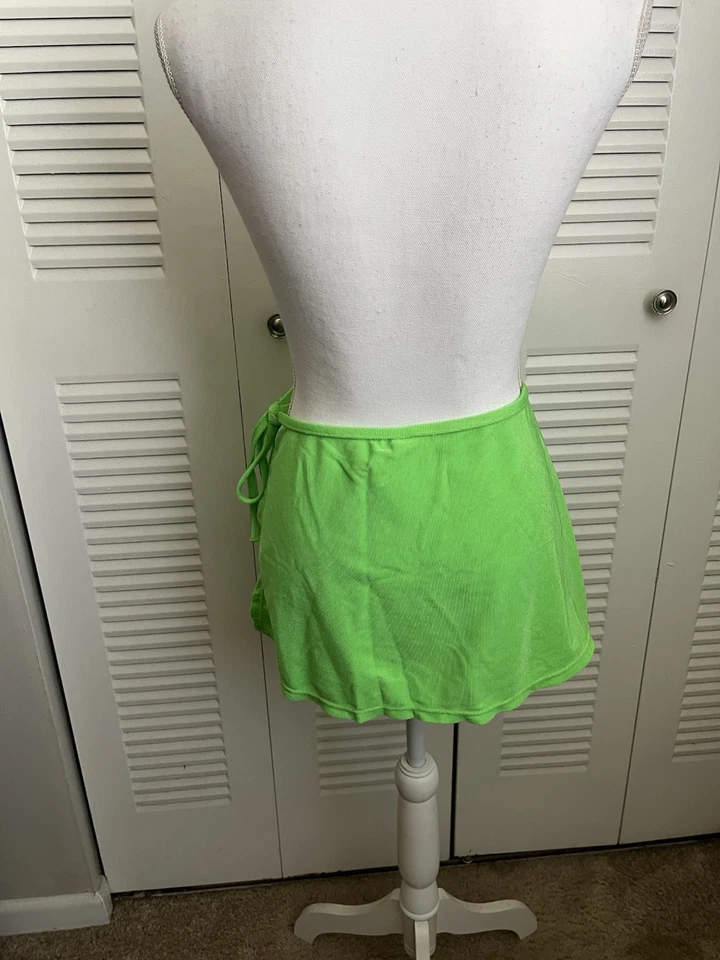 Saia de piscina verde vintage com cobertura  - Imagem 4 de 4