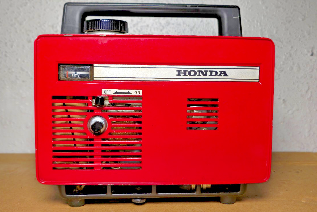 Ultra Rare Vintage Honda E40 II Micro Generator in excellent