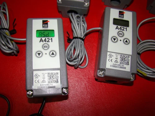 PENN A421ABD-02 Johnson Controls Temperature Control Thermostat TESTED A421