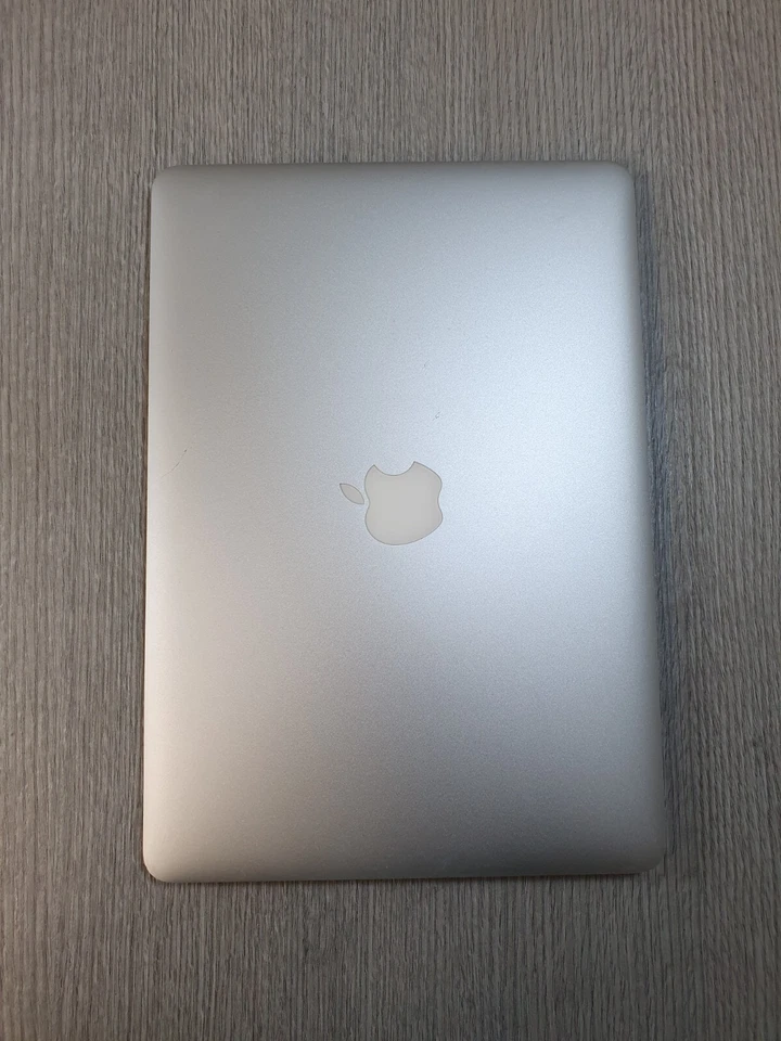 Apple MacBook Air 13" 2015 · i5 · 8GB · 120GB, photo 3 of 5