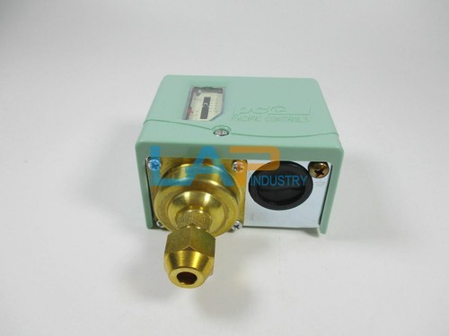 Contrôleur Programmable CAREL PGD1000F00 Neuf - Pour Système De Régulation