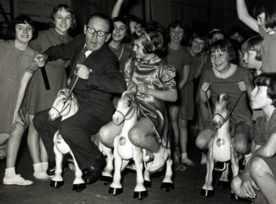 Historic British Tv & Radio Comedian Arthur Askey No 24 Old Photo