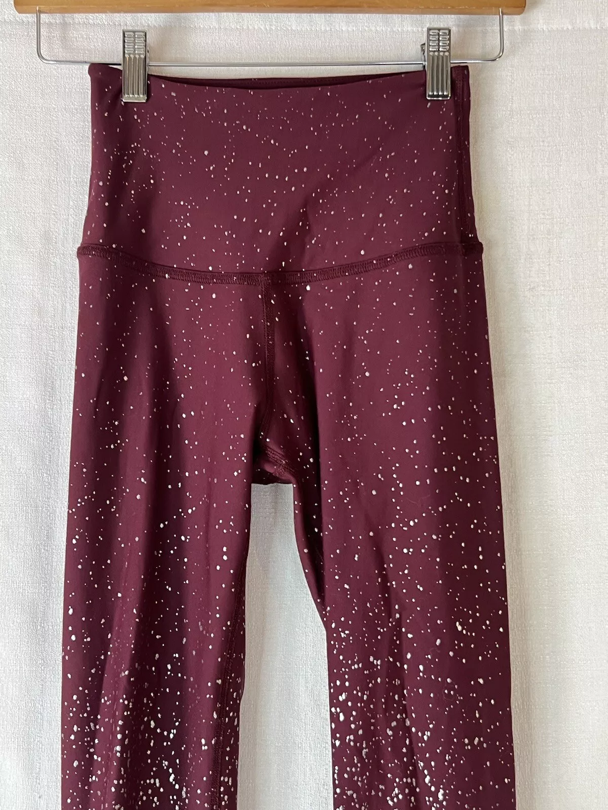 beyond-yoga silver ombre speckled high waisted midi leggings