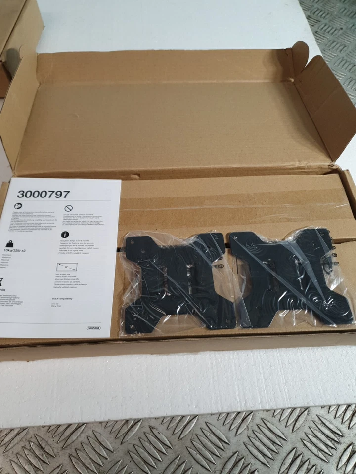 VonHaus Double Arm Monitor Desk Mount Suitable for 13" to 27" Tilt and Swivel - Image 3 of 4