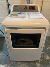 GE 7.4 cu. ft. Front-Loading Vented Sensor Dr...