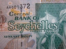 Seychelles 50 Rupees ND 1998 prefix AA Unc Central Bank P38 i1372 Banknote Money
